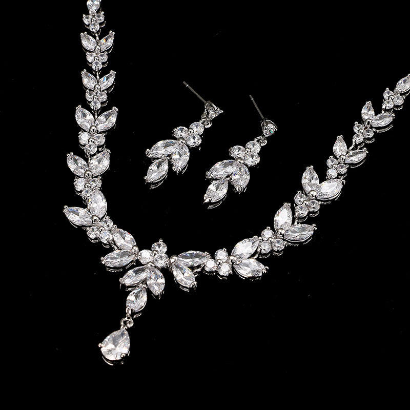 Zircon Simple Bridal Set