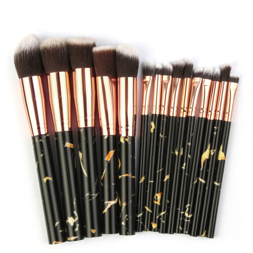 Set of 15 marbling makeup brushes